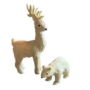 Reindeer and Polar Bear Sisal Straw Christmas/Winter Decor Set